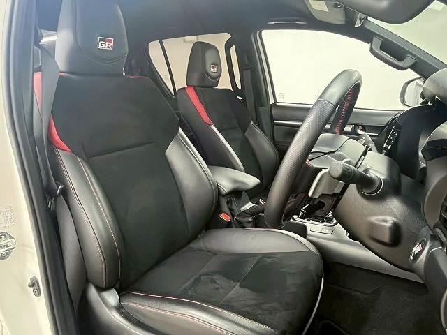 TOYOTA HILUX Z GR SPORT