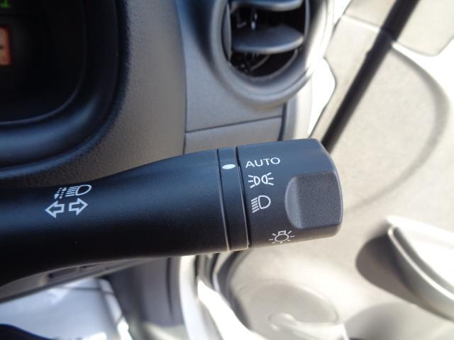 NISSAN MARCH S
