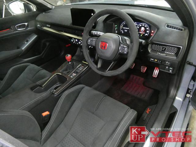 HONDA CIVIC TYPE R RACING BLACK PACKAGE
