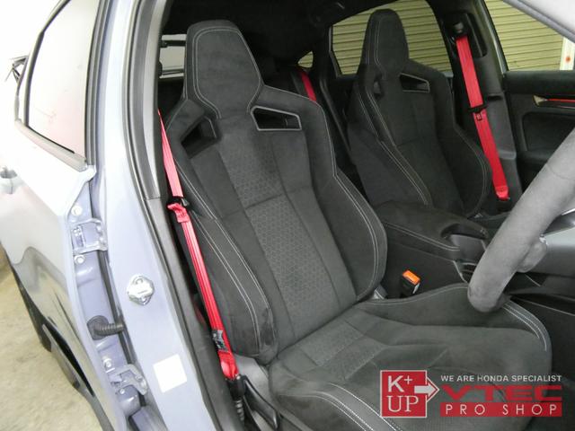 HONDA CIVIC TYPE R RACING BLACK PACKAGE