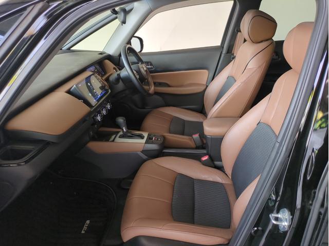 HONDA FIT E:HEV LUXE