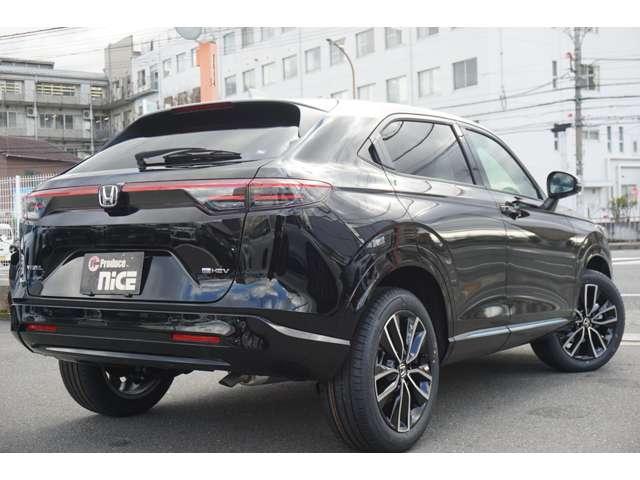 HONDA VEZEL E:HEV Z PLAY PACKAGE