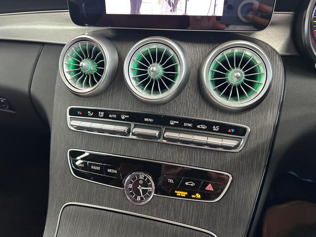 MERCEDES BENZ C-CLASS C180 CABRIOLET SPORTS LEATHER EXCLUSIVE PACKAGE