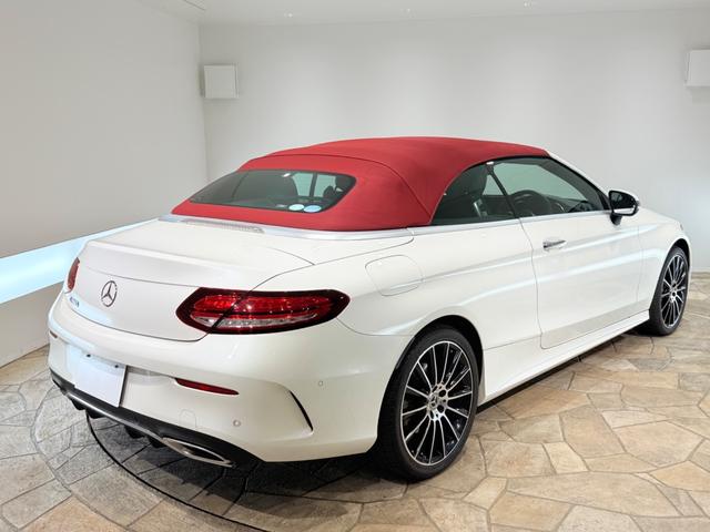 MERCEDES BENZ C-CLASS C180 CABRIOLET SPORTS LEATHER EXCLUSIVE PACKAGE