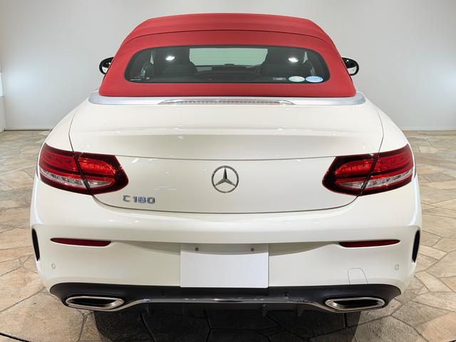 MERCEDES BENZ C-CLASS C180 CABRIOLET SPORTS LEATHER EXCLUSIVE PACKAGE