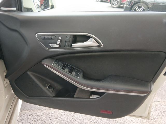 MERCEDES BENZ CLA-CLASS CLA180 AMG STYLE