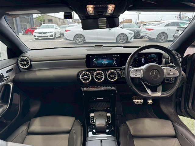 MERCEDES BENZ CLA-CLASS CLA200D AMG LEATHER EXCLUSIVE PACKAGE