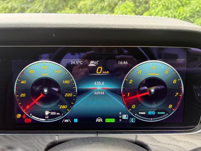 MERCEDES BENZ E-CLASS E200 4MATIC SPORT
