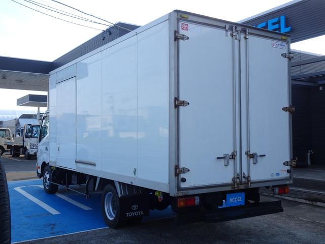 TOYOTA DYNA TRUCK