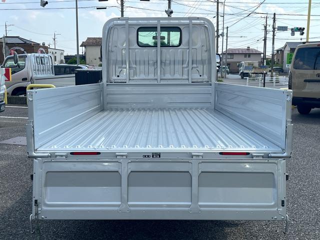 TOYOTA DYNA TRUCK LONG SINGLE JUSTLOW
