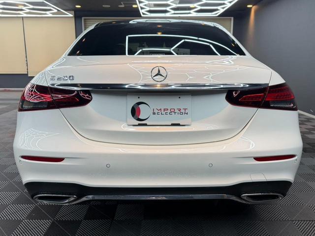 MERCEDES BENZ E-CLASS E200 SPORT