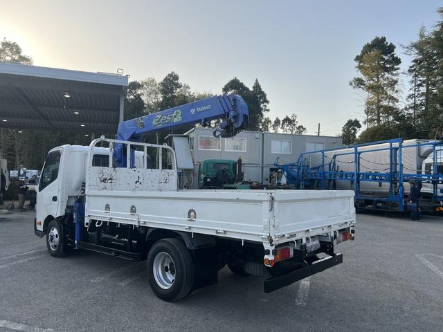 TOYOTA DYNA TRUCK