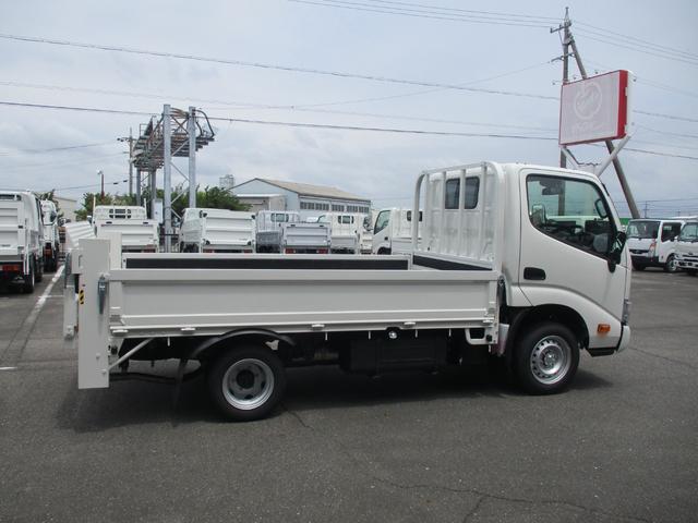 TOYOTA DYNA TRUCK