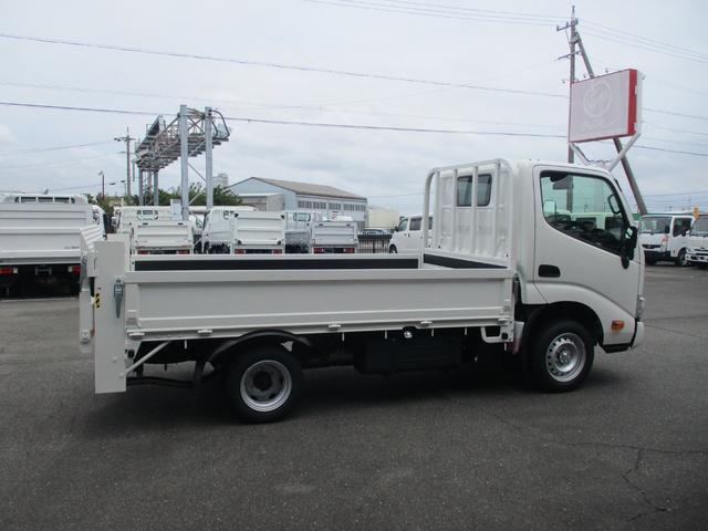 TOYOTA DYNA TRUCK