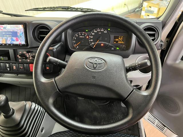 TOYOTA DYNA TRUCK