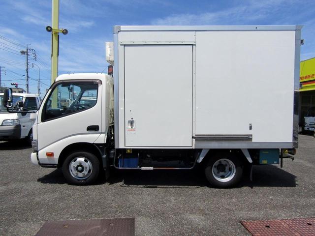TOYOTA DYNA TRUCK