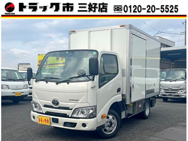 TOYOTA DYNA TRUCK