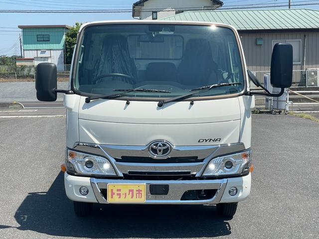 TOYOTA DYNA TRUCK