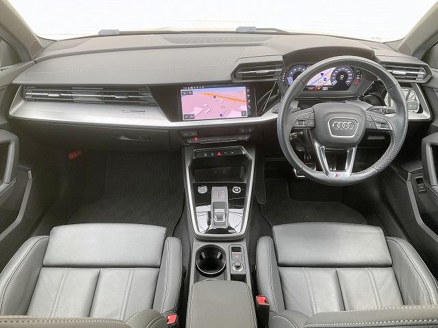 AUDI A3 SEDAN 30 TFSI S LINE