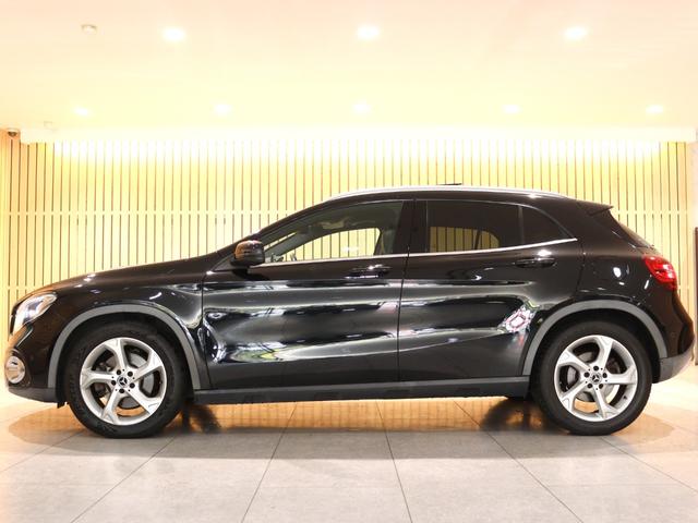 MERCEDES BENZ GLA-CLASS GLA220 4MATIC
