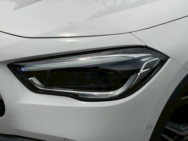 MERCEDES BENZ GLA-CLASS GLA200D 4MATIC AMG LINE