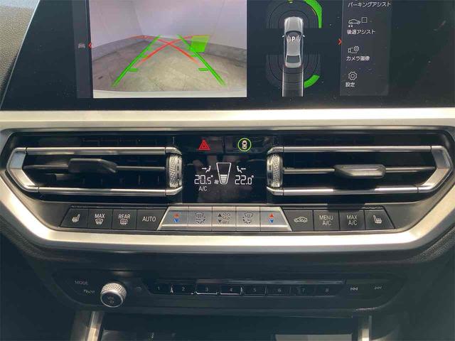 BMW 3 SERIES 320i