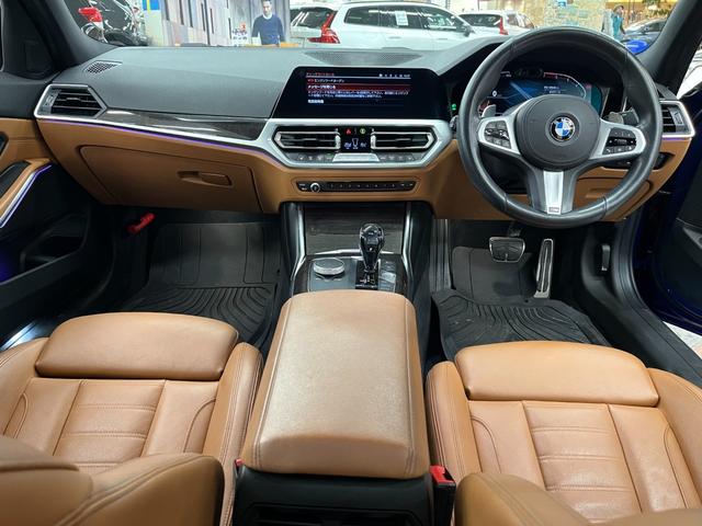 BMW 3 SERIES 320i M-SPORT