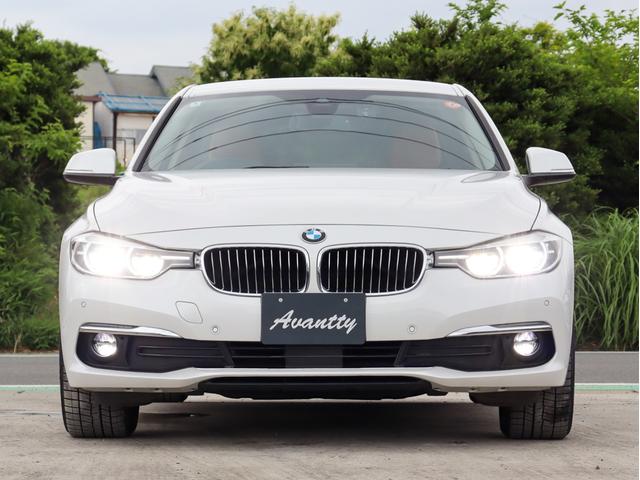 BMW 3 SERIES 320i LUXURY