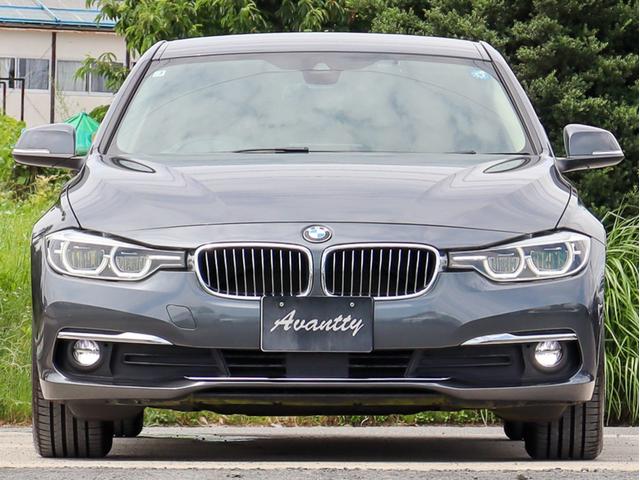 BMW 3 SERIES 320i LUXURY