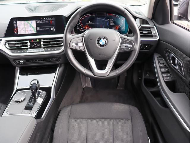BMW 3 SERIES 320i