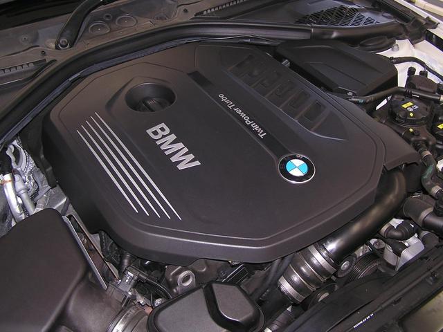 BMW 3 SERIES 340i LUXURY