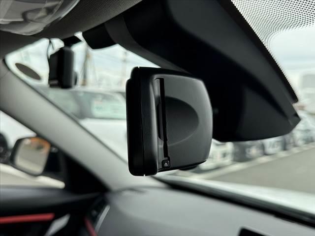 BMW 3 SERIES 320i SPORTS
