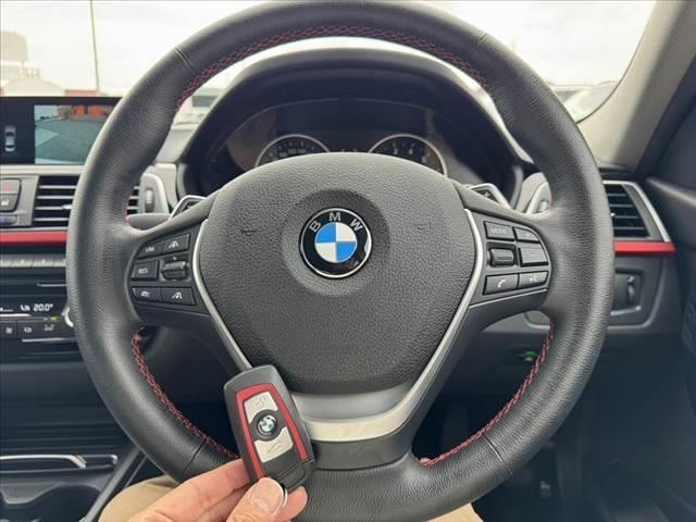 BMW 3 SERIES 320i SPORTS