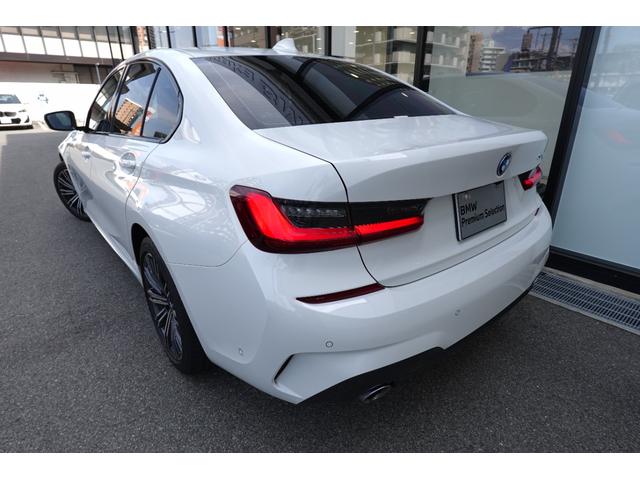 BMW 3 SERIES 330E M-SPORT