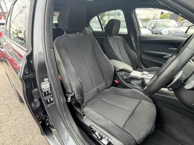 BMW 3 SERIES 320i M-SPORT