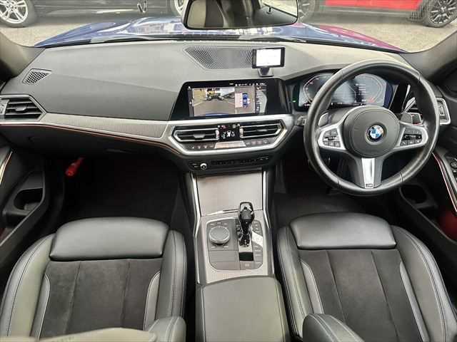 BMW 3 SERIES 320i M-SPORT