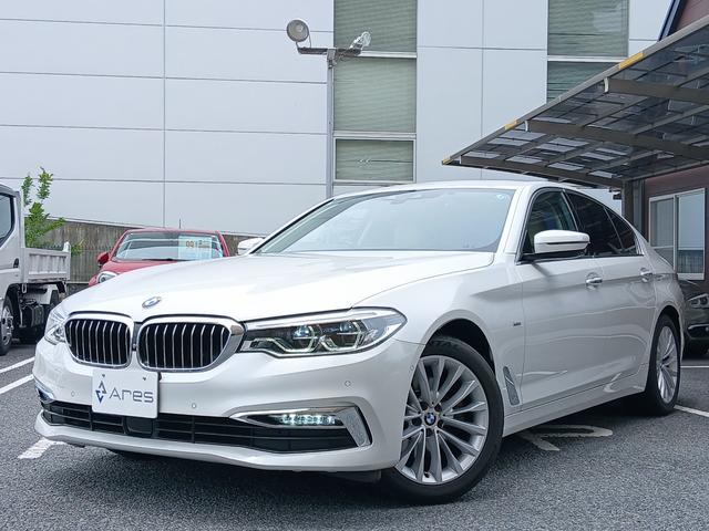BMW 5 SERIES 523i LUXURY