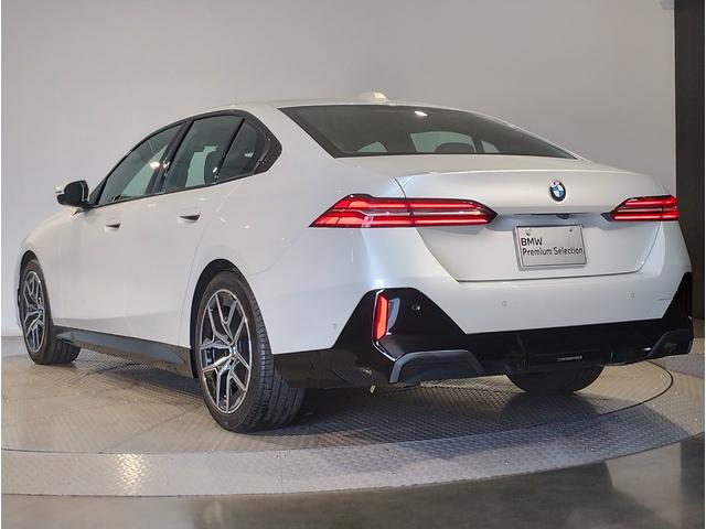 BMW 5 SERIES 523D X DRIVE M-SPORT