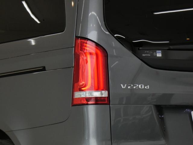 MERCEDES BENZ V-CLASS V220D AVANTGARDE LONG AMG LINE PACKAGE