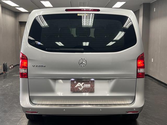 MERCEDES BENZ V-CLASS V220D TREND