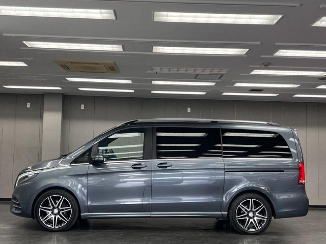 MERCEDES BENZ V-CLASS V220D SPORTS LONG
