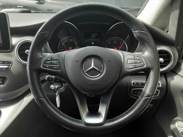 MERCEDES BENZ V-CLASS V220D