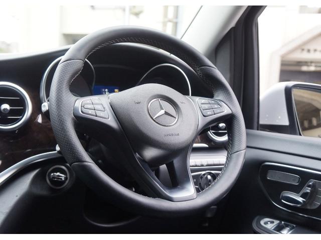 MERCEDES BENZ V-CLASS V220D AVANTGARDE LONG