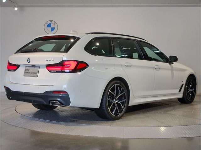 BMW 5 SERIES 530i TOURING M-SPORTS