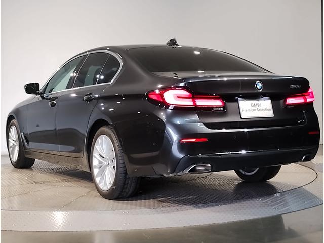 BMW 5 SERIES 523i LUXURY