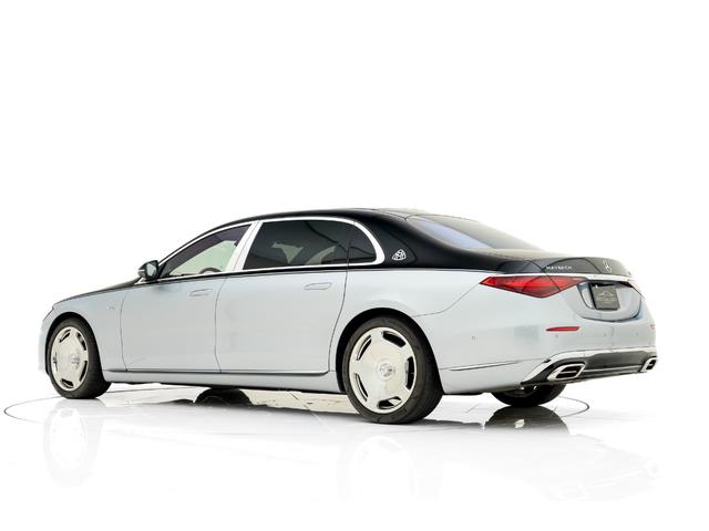 MERCEDES MAYBACH S-CLASS S680 4MATIC FIRST CLASS PACKAGE
