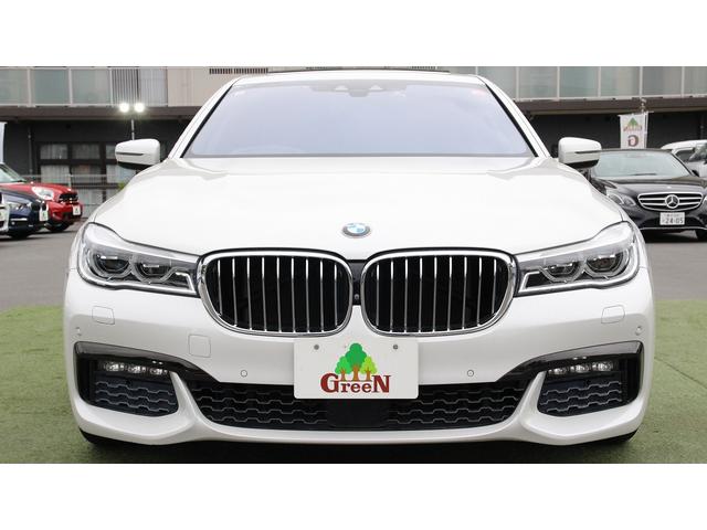 BMW 7 SERIES 740i M-SPORT