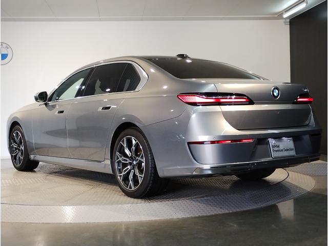 BMW 7 SERIES 740I EXCELLENCE