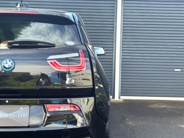 BMW i3 CELEBRATION EDITION CARBONIGHT