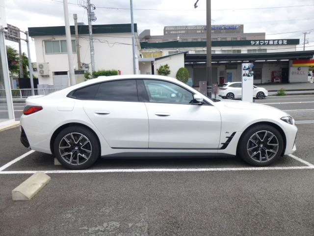 BMW i4 E DRIVE 40 M SPORT